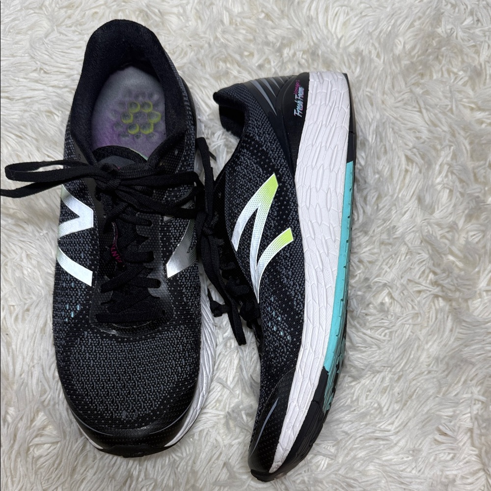 New Balance Fresh Foam Vongo 2 Running Shoes Grey Black Men’s Size 9.5